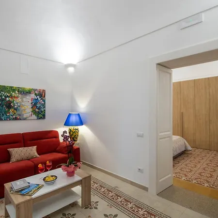 Your In The Heart Of - Centralissima Positano